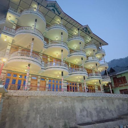 Hotel EyeSky, Tosh Exteriér fotografie